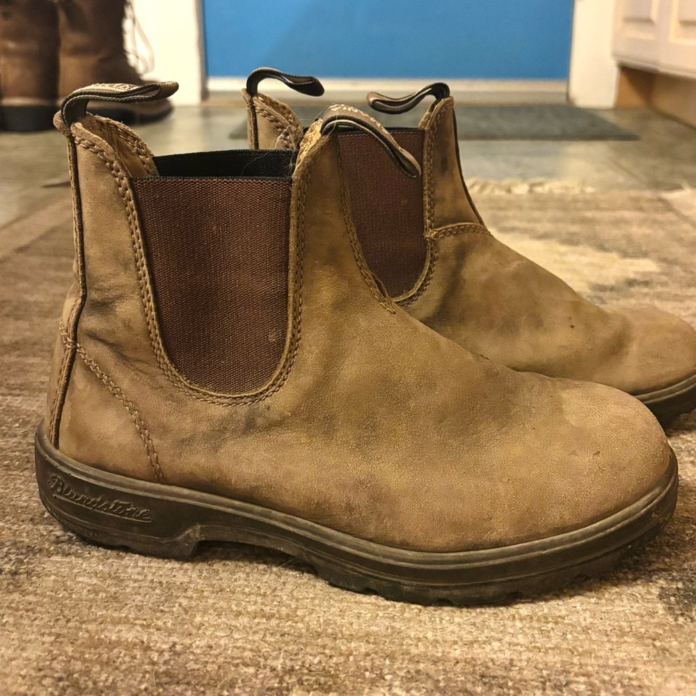 Classic Blundstone Boots
